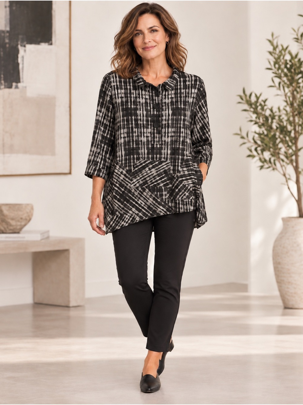TERRA SJ Apparel Black White Geometric Art to Wear Lagenlook Tunic Top M asymmet